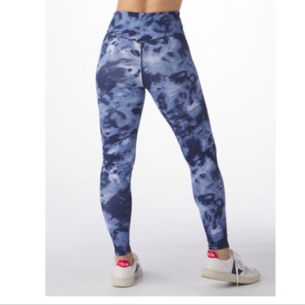 NWT‎ Glyder Sultry Ribbed Leggings in Nautical Wash